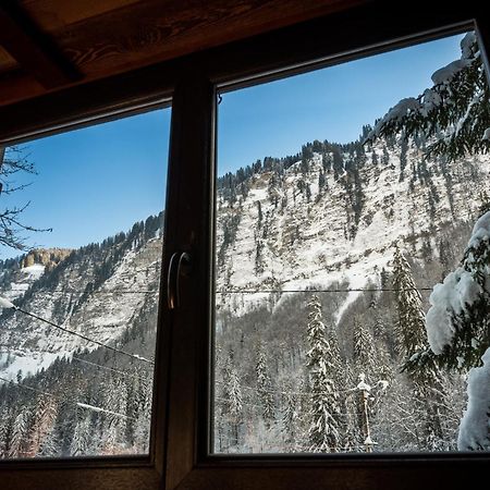 Le Petit Reve - Lac De Montriond Eksteriør billede